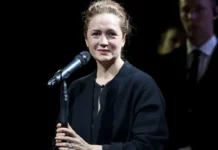 Прощание с Верой Алентовой собрало коллег на Новодевичьем кладбище proshhanie s veroj alentovoj sobralo kolleg na novodevichem kladbishhe-pux-su-0