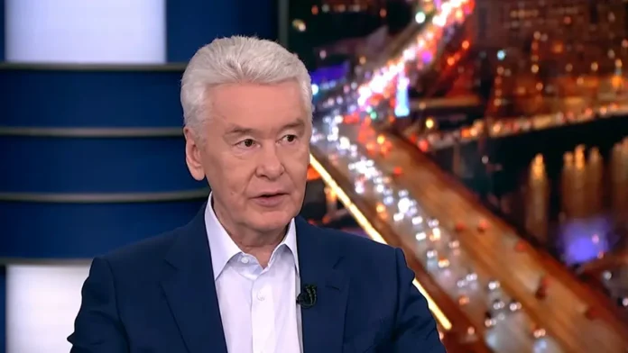 sergej sobyanin otmetil chto moskva vstrechaet novyj god volshebnymi ognyami-pux-su-0