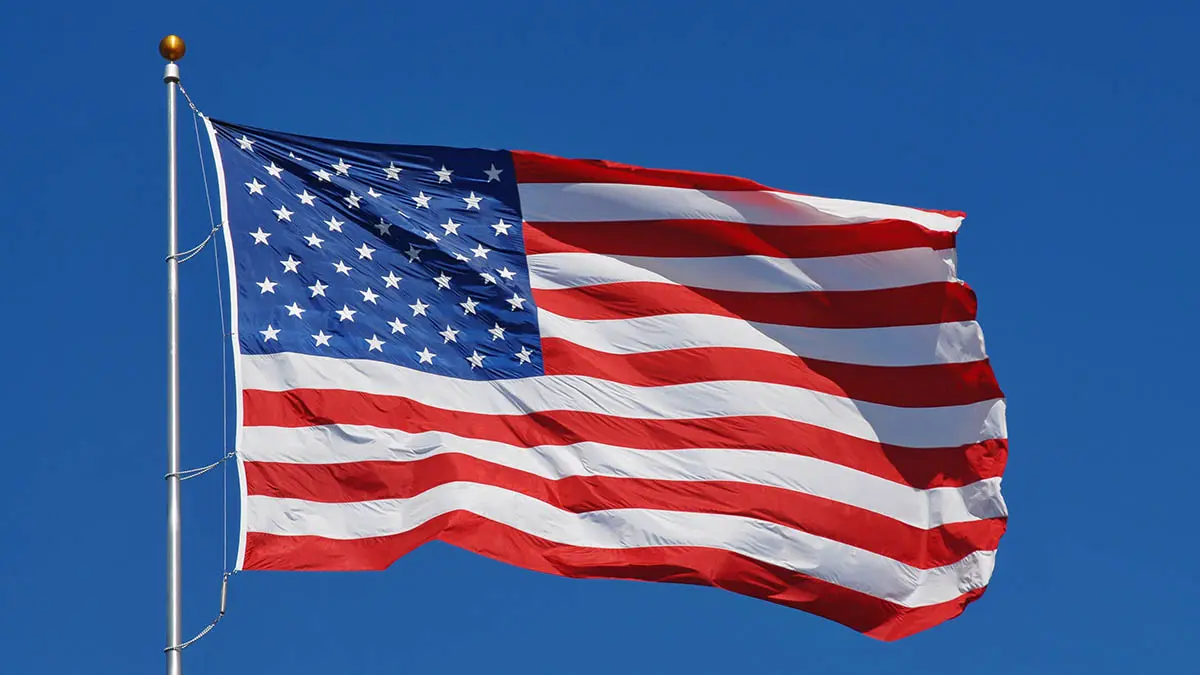 Российский хоккеист описал жизнь в США фразой «Когда темно — из дома не выхожу»