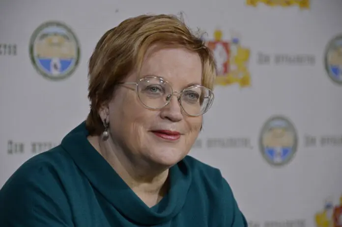 Татьяна Мерзлякова и Владимир Путин обсудили инициативы Совета по правам человека и роль Центробанка РФ-0