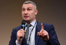 Виталий Кличко, Владимир Зеленский и Валерий Залужный борются за Украину vitalij klichko vladimir zelenskij i valerij zaluzhnyj boryutsya za ukrainu-pux-su-0