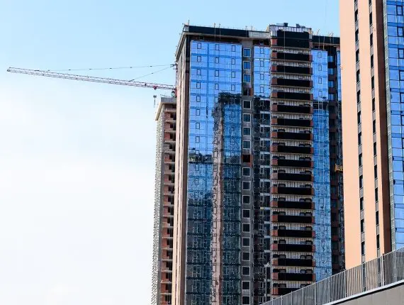 Стройка жилого комплекса во Владивостоке ИА PrimaMedia