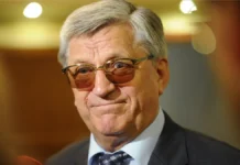 Александр Тихонов, Анатолий Чубайс и Лев Лещенко откровенно о пенсиях aleksandr tihonov anatolij chubajs i lev leshhenko otkrovenno o pensiyah-pux-su-0