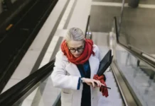 Александр Якубовский разъяснил, как Госдума регулирует опоздания aleksandr yakubovskij razyasnil kak gosduma reguliruet opozdaniya-pux-su-0