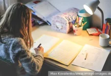 Анатолий Вассерман поддержал идею создания госресурса ГДЗ, ЕГЭ и ОГЭ anatolij vasserman podderzhal ideyu sozdaniya gosresursa gdz ege i oge-pux-su-0