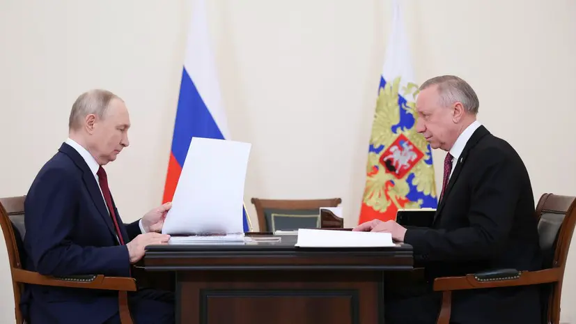 Беглов поблагодарил Путина за поддержку инициатив людей, переживших блокаду