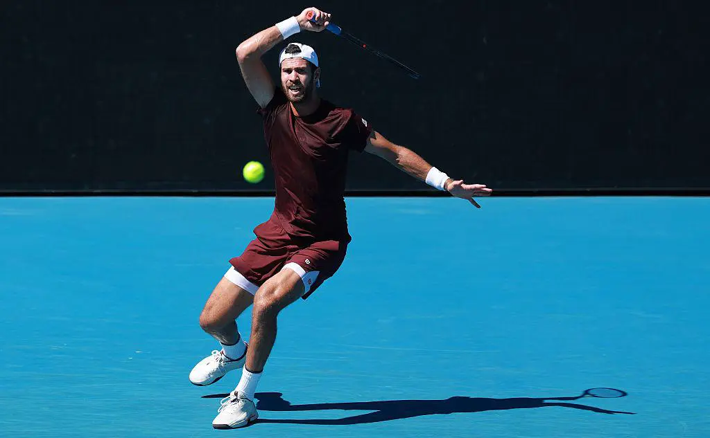 Карен Хачанов (Lintao Zhang / Getty Images)