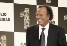 Хулио Иглесиас опровергает обвинения при поддержке фанатов hulio iglesias oprovergaet obvineniya pri podderzhke fanatov-pux-su-0