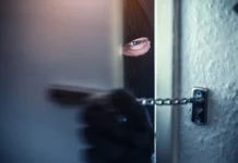 Игорь Синяк и Диана Коркунова сообщают о тревожных инцидентах в Париже igor sinyak i diana korkunova soobshhayut o trevozhnyh inczidentah v parizhe-pux-su-0