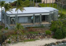 Илон Маск рассказал о приглашениях Эпштейна на остров Little St. James ilon mask rasskazal o priglasheniyah epshtejna na ostrov -pux-su-0