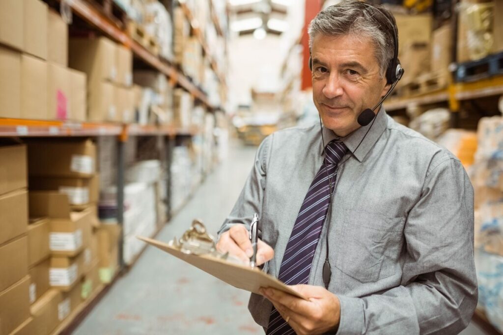 Логистический менеджер