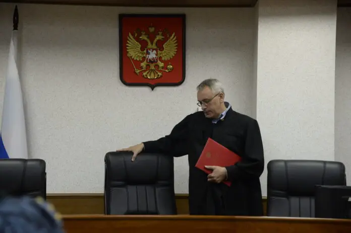 Права потерпевшего при приостановлении уголовного дела по УПК РФ-0