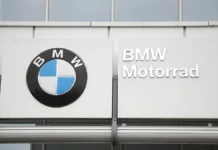 Предприниматель добился через Верховный суд России компенсации от BMW X7 predprinimatel dobilsya cherez verhovnyj sud rossii kompensaczii ot 7-pux-su-0