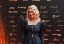 Рудковская и Галлер показали квартиру с мебелью Fendi и Armani rudkovskaya i galler pokazali kvartiru s mebelyu i -pux-su-0