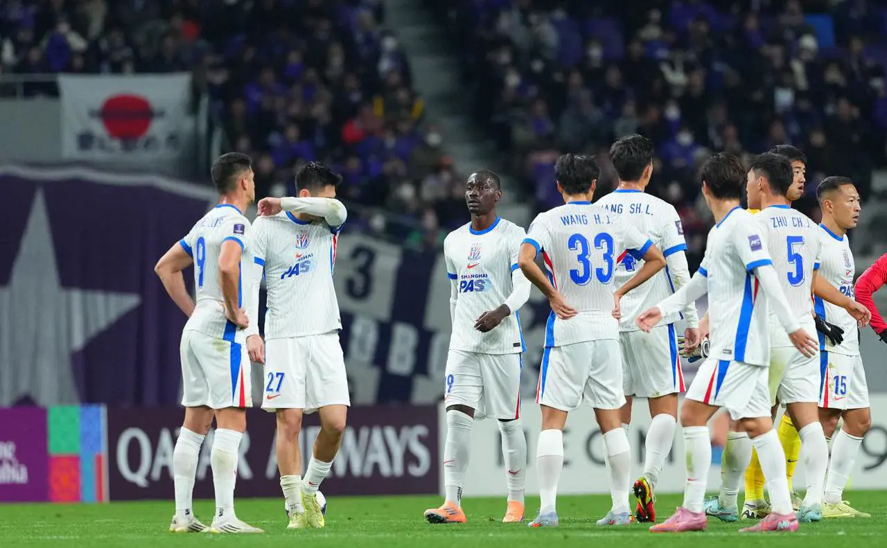 ФК Шанхай Шэньхуа (Yuichi Masuda / Getty Images)