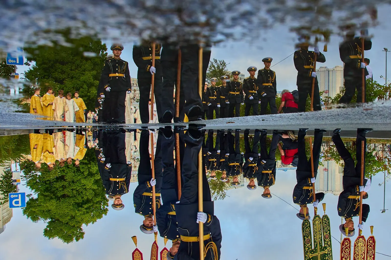 Яркие моменты Владивостока с Бессмертным полком и Газмановым-0