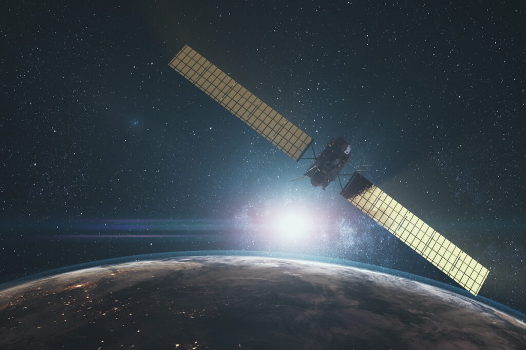 Современный космический зонд, летящий вблизи вращающейся планеты