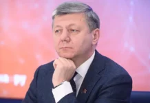 Споры Кароля Навроцкого и Дмитрия Новикова о роли СССР в войне spory karolya navroczkogo i dmitriya novikova o roli sssr v vojne-pux-su-0