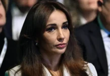 Анфиса Чехова рассказала о любви в шоу Блин! Посидим anfisa chehova rasskazala o lyubvi v shou blin posidim-pux-su-0