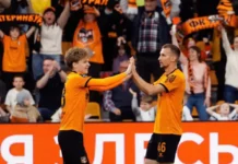 ФК Урал побеждает Арсенал, Березуцкий празднует успех в Первой лиге fk ural pobezhdaet arsenal berezuczkij prazdnuet uspeh v pervoj lige-pux-su-0