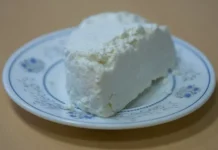 rosselhoznadzor vyyavil transglyutaminazu v tvoroge amurskoj oblasti-pux-su-0