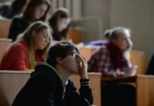 Собянин заявил о доступности колледжей для молодежи Москвы sobyanin zayavil o dostupnosti kolledzhej dlya molodezhi moskvy-pux-su-0