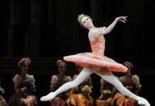 Светлана Захарова о победе над давлением: Большой театр несет искусство в Les Etoiles svetlana zaharova o pobede nad davleniem bolshoj teatr neset iskusstvo v -pux-su-0