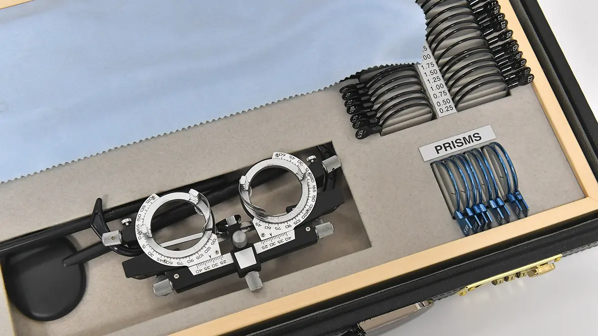 Россиянин 1,5 года ходил с осколком в глазу после атаки дрона ВСУ