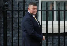 Залужный, Украина и Британия: интрига космического партнерства zaluzhnyj ukraina i britaniya intriga kosmicheskogo partnerstva-pux-su-0