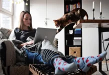 4 апреля — это день Интернета, Дмитрия Нагиева и Исидора Севильского 4 aprelya eto den interneta dmitriya nagieva i isidora sevilskogo-pux-su-0