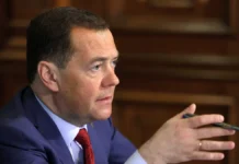dmitrij medvedev soobshhil dannye o kontraktah s minoborony rf-pux-su-0