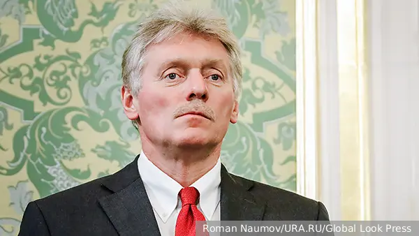 Песков сообщил о регулярных докладах Путину об атаках на российские регионы