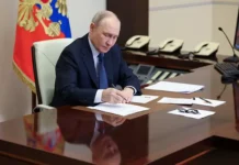 Путин и Воскресенский готовятся к важной встрече putin i voskresenskij gotovyatsya k vazhnoj vstreche-pux-su-0