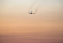 Самолет с россиянами экстренно приземлился в Румынии samolet s rossiyanami ekstrenno prizemlilsya v rumynii-pux-su-0