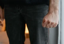 События в Сергиевом Посаде: ГУ МВД задержало нападавших sobytiya v sergievom posade gu mvd zaderzhalo napadavshih-pux-su-0