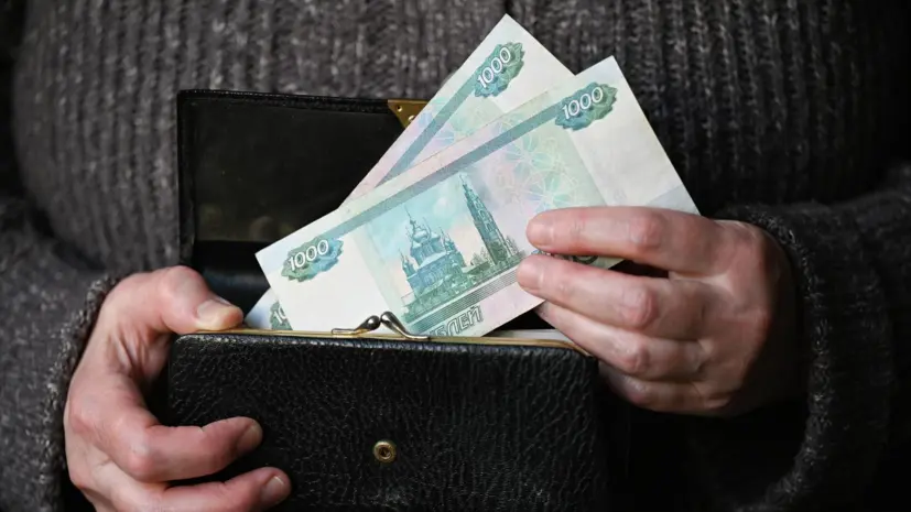 Педагог Цветкова рассказала о правилах выдачи карманных денег детям