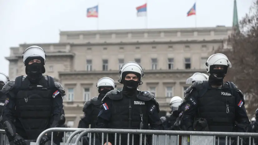 В Белграде произошли столкновения протестующих с полицией