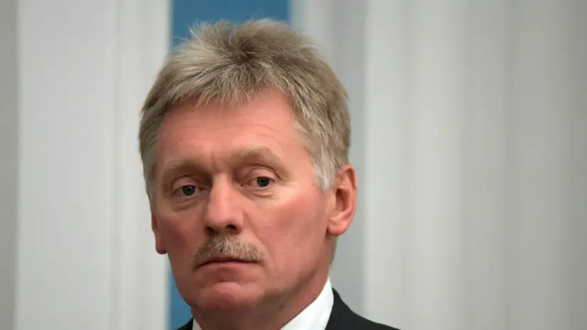 Песков рассказал, что его младшая дочь сначала говорила на китайском