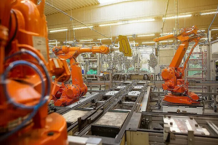robot700.jpg