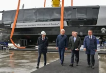 Собянин и Савельев представили электросуда Московской верфи sobyanin i savelev predstavili elektrosuda moskovskoj verfi-pux-su-0