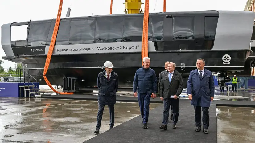 В столице спустили на воду первые электросуда Московской верфи