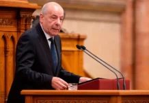 tamash shujok obratilsya v veneczianskuyu komissiyu radi budushhego vengrii-pux-su-0