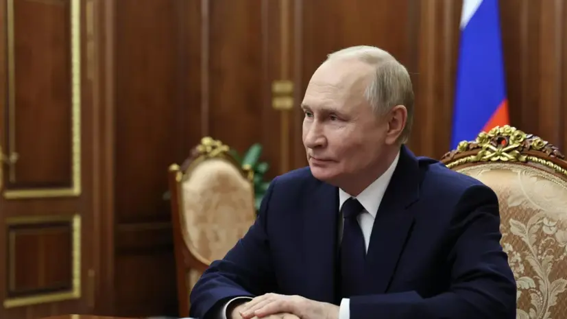 Путин подписал закон о праве привлекать ВС для защиты арестованных за границей