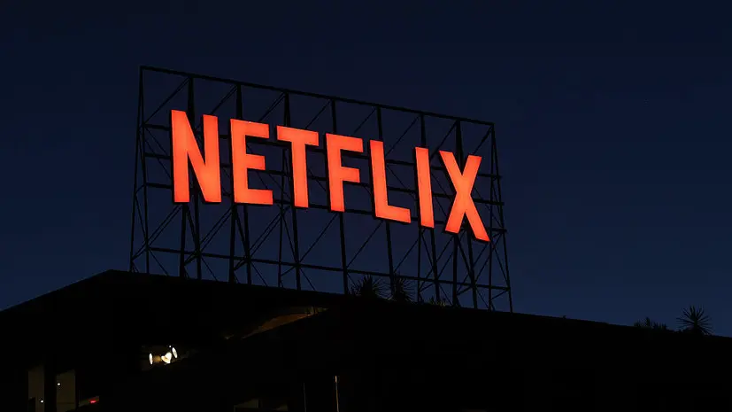 РБК: операторы обсуждают с властями доступ к Netflix и нейросетям без VPN