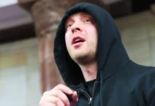 Поддержка Егором Кридом Лерчек (Валерия Чекалина) в борьбе с болезнью podderzhka egorom kridom lerchek valeriya chekalina v borbe s boleznyu-pux-su-0