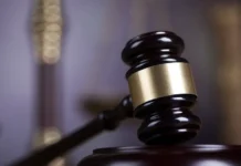 sudebnyj proczess v kazani o zahvate avto podrostkami i taksistom-pux-su-0