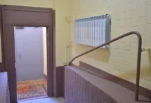 Андрей Свинцов предлагает арт-программу для подъездов новостроек andrej svinczov predlagaet artprogrammu dlya podezdov novostroek-journalrf-ru-0