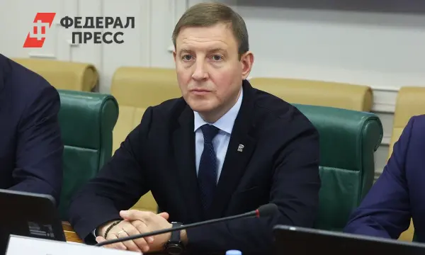 Андрей Турчак поручил Хубезову лично проверить питание-0