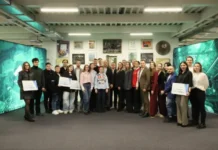 Артем Жога и Алексей Текслер запустили острый разговор о будущем artem zhoga i aleksej teksler zapustili ostryj razgovor o budushhem-journalrf-ru-0