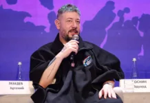 Артемий Лебедев о том, как секс-шоп улучшит отношения пары artemij lebedev o tom kak seksshop uluchshit otnosheniya pary-journalrf-ru-0